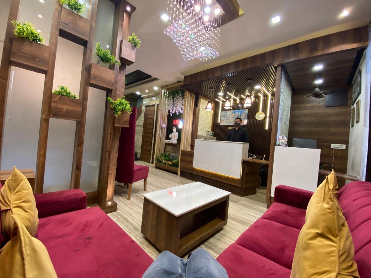 Hotel 56 - 200 Meter From Golden Temple Amritsar Ngoại thất bức ảnh